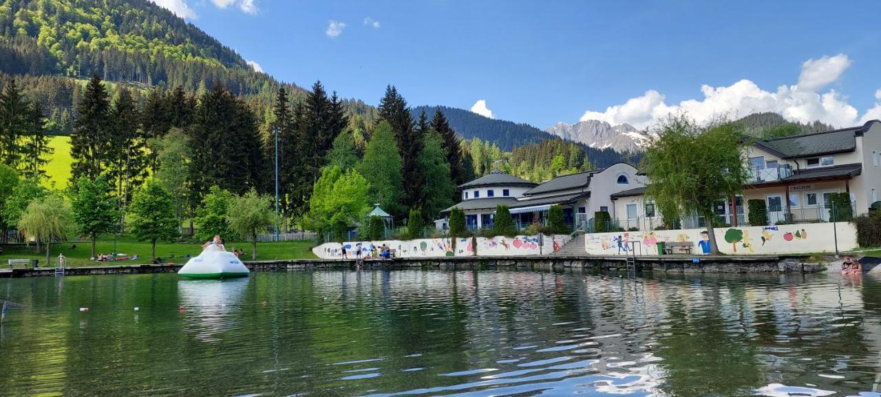 Appartements Haus Bergland Sankt Martin am Tennengebirge Bagian luar foto